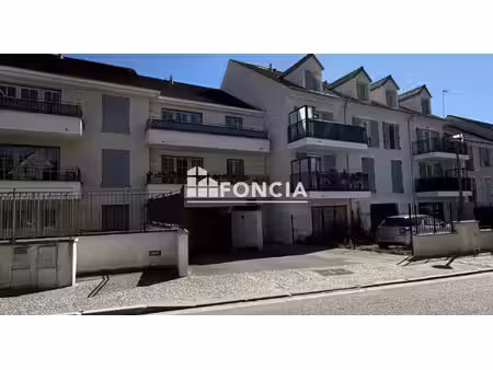 osny - f2 43 m² avec balcon exposé so – à proximité immédiate de la gare