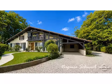 estibeaux (40)  maison de 192 m²  5 chambres  piscine  studio et dépendance sur 4 400 m²