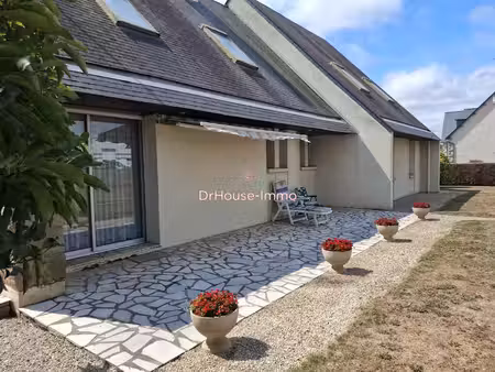 charmante maison familiale avec vie de plain-pied  4 pièces  150m²  à saint-hilaire-du-har