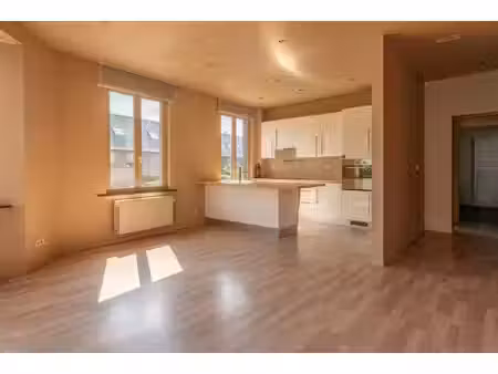 duplex à louer à chaussée de bruxelles 196 waterloo (vbe57220)