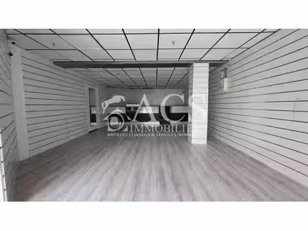 local commercial à louer