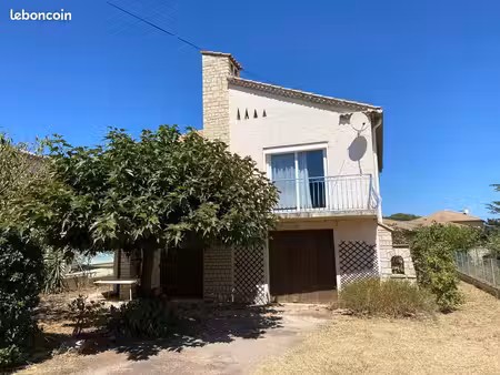 location : maison individuelle (t3) - jardin arboré  située à bagnols -sur-cèze