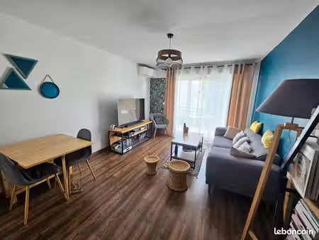 bègles : appartement t3 avec balcon et parking