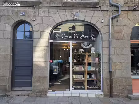 local commercial 36 m² fougères