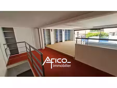 local commercial à vendre