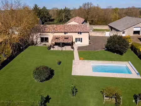 maison à vendre à valence-en-poitou (86700) - vienne