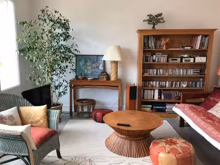 appartement t3 libourne - 78 m2 - 930 euros ttc