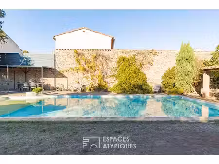 maison de maître du xviiie avec piscine et jardin clos au coeur du minervois