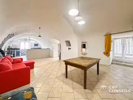 maison de village avec dependance