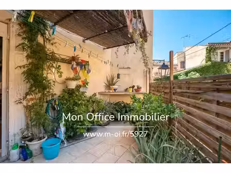 référence : 5927-ska. - maison de village avec une terrasse  deux garages et deux caves