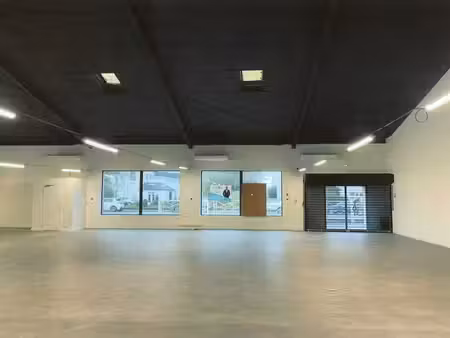 location commerce billere 64140 400m²