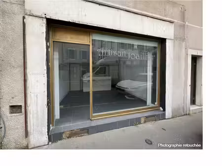 location commerce pau 64000 30m²