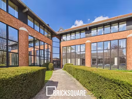 waterloo - bureaux à vendre de 25 à 335 m² | parking inclus