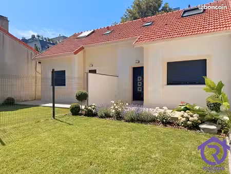 maison 4 pièces 82 m²
