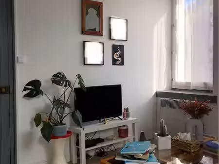 à louer – t1 meublé de 41 m² – proche centre-ville d’oyonnax