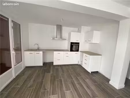 maison 4 pièces 83 m²