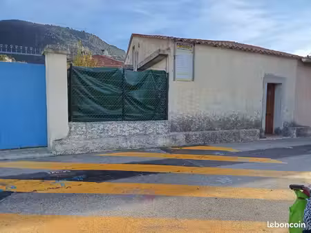 terrain à vendre constructible