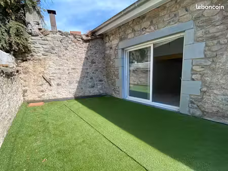 appartement t2 meublé avec terrasse