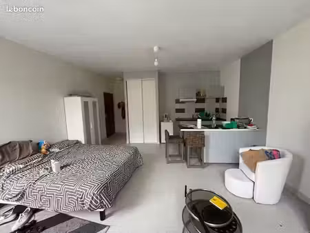 cognac studio 35m2