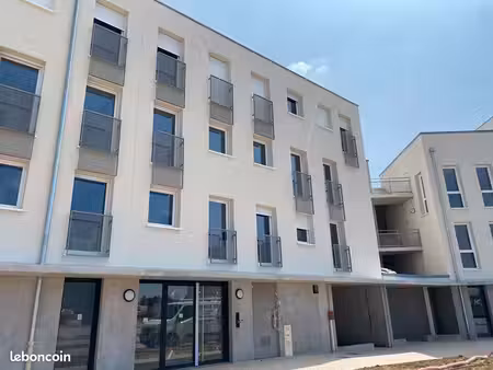 studio 1 pièce 21 m²