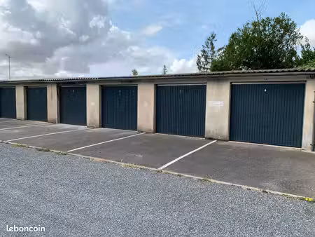 box / garage a louer