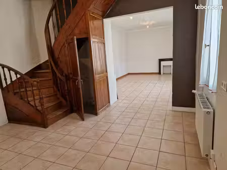 grande maison familiale 135 m² à louer – 4 chambres  calme  lumineuse – bourg  44620 la mo