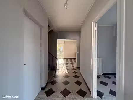 maison 4 pièces 104 m²