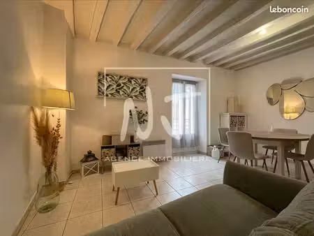 appartement 3 pièces 65 m²
