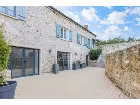 maison à louer à crespières - réf 3137