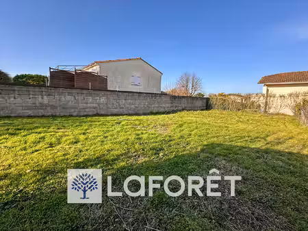 terrain à vendre à saintes - réf. 4446 - 33 000 €