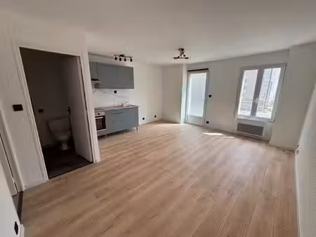location appartement 2 pièces  32.95m²  villebarou