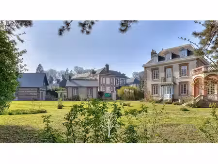 villa de bord de mer avec 2 dépendances aménagées à