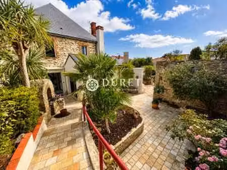 vente maison à vieillevigne (44116) : à vendre / 180m² vieillevigne
