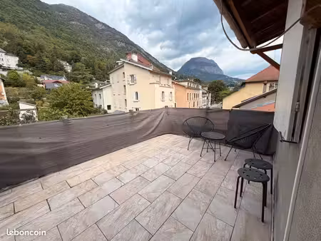 petit t2 à louer