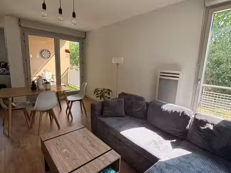 appartement t2 - 44 m² avec terrasse - toulouse/aucamville