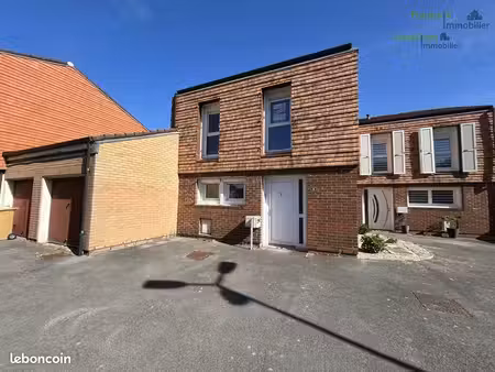 maison 4 pièces 94 m²