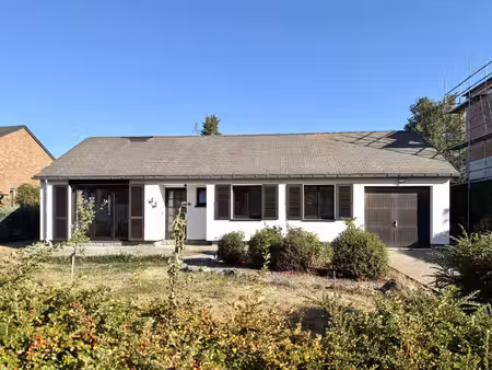 maison à louer avec garage et terrasse   jambes (vbe57398)