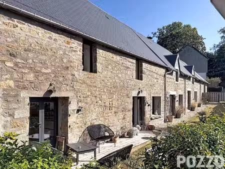 maison jullouville 7 pièce(s) 201 m2