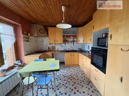 maison t6 avec dépendances et jardin