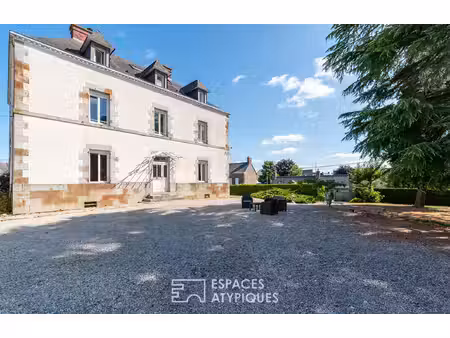 vaste demeure de maître aux portes de rennes