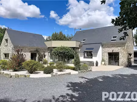 a vendre bien d'exception proche de saint-lo