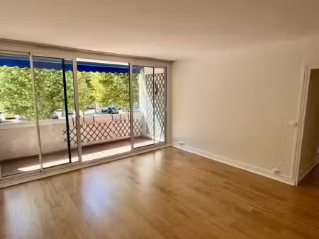 appartement de 3 pièces - meudon la foret