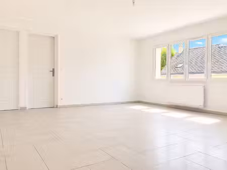 appartement 3 pièces 61m²