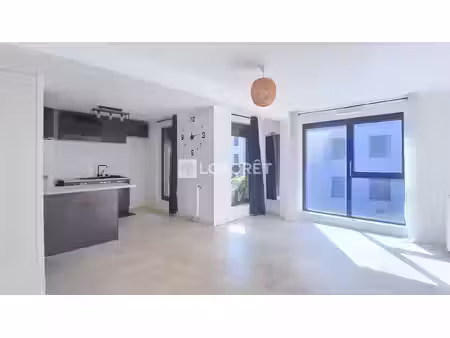 appartement - vitry sur seine 2 pièces 48m² - terrasse et parking