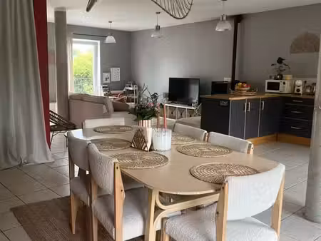 lumineux duplex- 3 ch- centre du village-