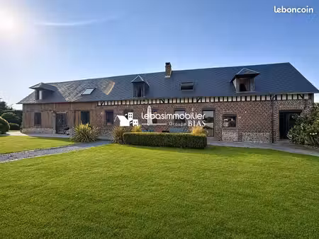 propriété 6 pièces 180 m²