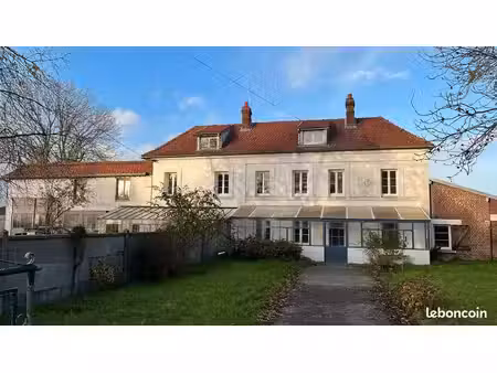 ensemble immobilier : 2 habitations indépendantes + atelier de 170m2 à motteville