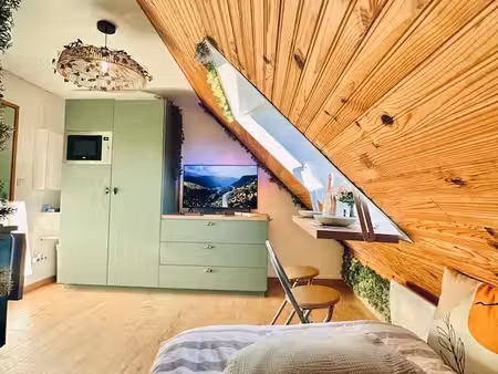 studio atypique rénové – le seignus / allos – 43 000