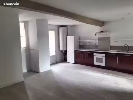 a louer appartement 60 m2 la rivière