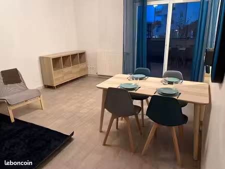 appartement meublé 3 pièces  terrasse et garage